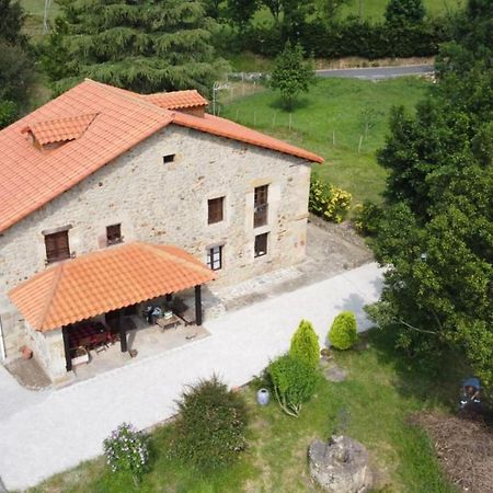 Espectacular Casa Rural En Castaneda Socobio Exterior photo